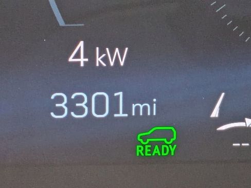 New 2026 Cadillac Vistiq Sport w/ LPO, Floor Liner Package image 33