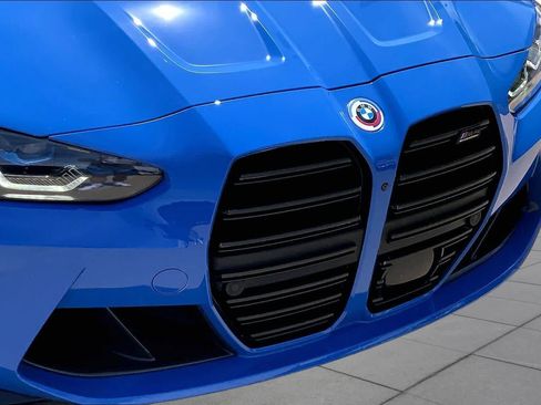 Used 2022 BMW M4 xDrive Competition w/ M Carbon Exterior Package AWD/4WD image 28