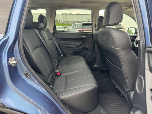 Used 2018 Subaru Forester 2.5i Touring AWD/4WD image 33