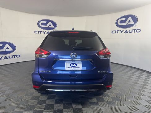Used 2020 Nissan Rogue SV AWD/4WD image 4