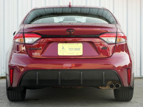 Used 2023 Toyota Corolla SE image 10