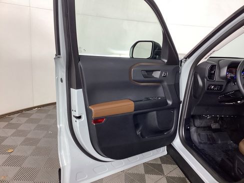 Used 2023 Ford Bronco Sport Badlands w/ Premium Package image 15