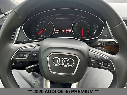 Used 2020 Audi Q5 2.0T Premium image 26