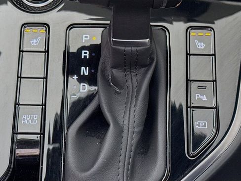 Certified 2023 Kia Niro EX Touring image 20