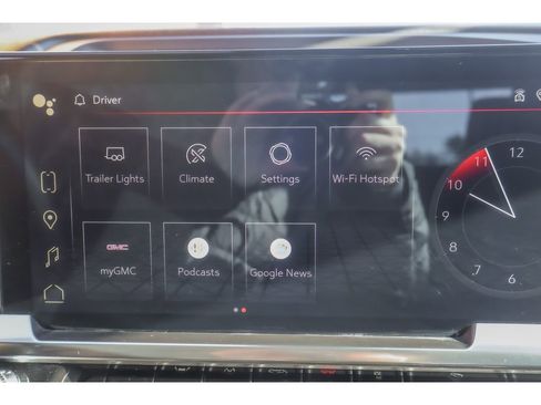 Used 2023 GMC Sierra 1500 SLE w/ X31 Off-Road Package image 25