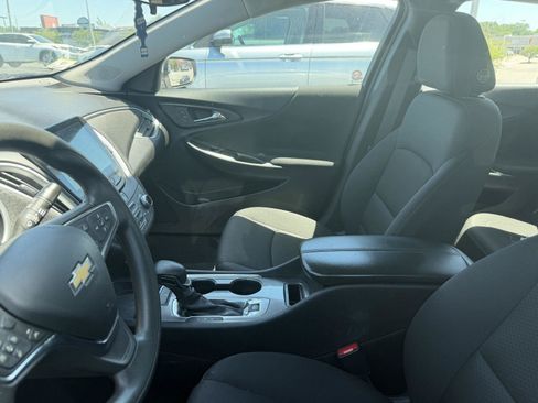 Used 2023 Chevrolet Malibu LT FWD image 8