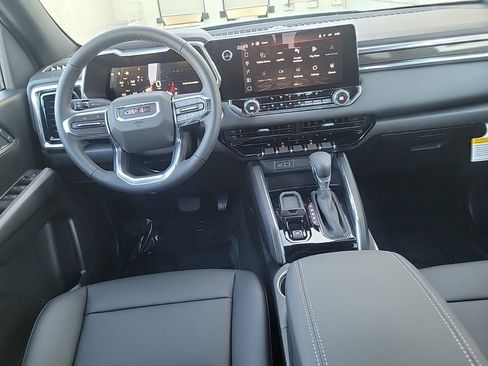 New 2026 GMC Canyon Elevation image 13