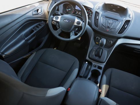 Used 2015 Ford Escape S image 20