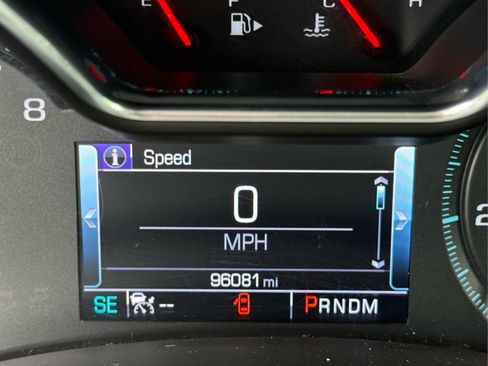 Used 2018 Chevrolet Impala Premier w/ Premier Confidence Package FWD image 32