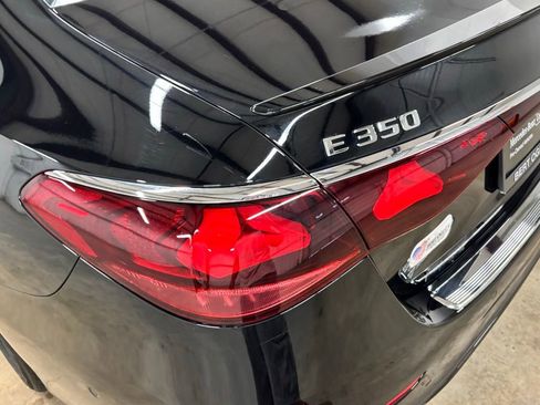 New 2026 Mercedes-Benz E 350 4MATIC Sedan image 8