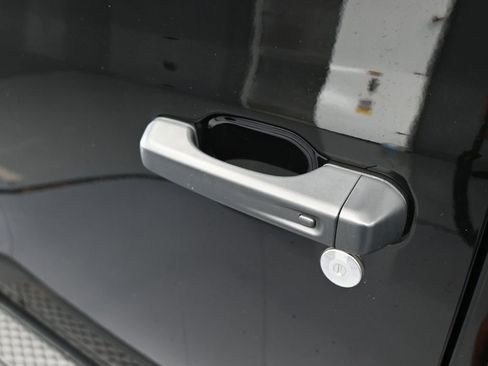 Used 2024 Jeep Gladiator Sport w/ Premium Package image 34