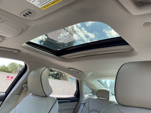 Used 2018 Ford Fusion Energi Platinum image 29