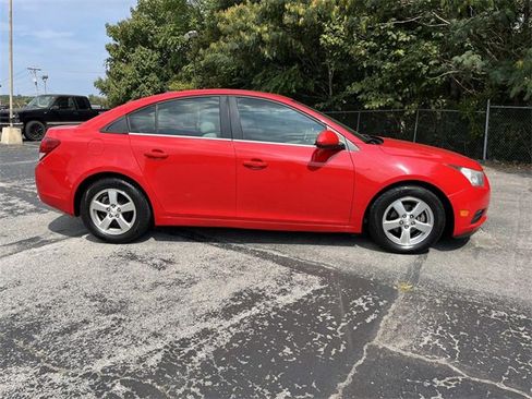 Used 2014 Chevrolet Cruze LT w/ All-Star Edition image 2