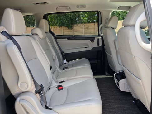 Used 2025 Honda Odyssey EX-L image 24