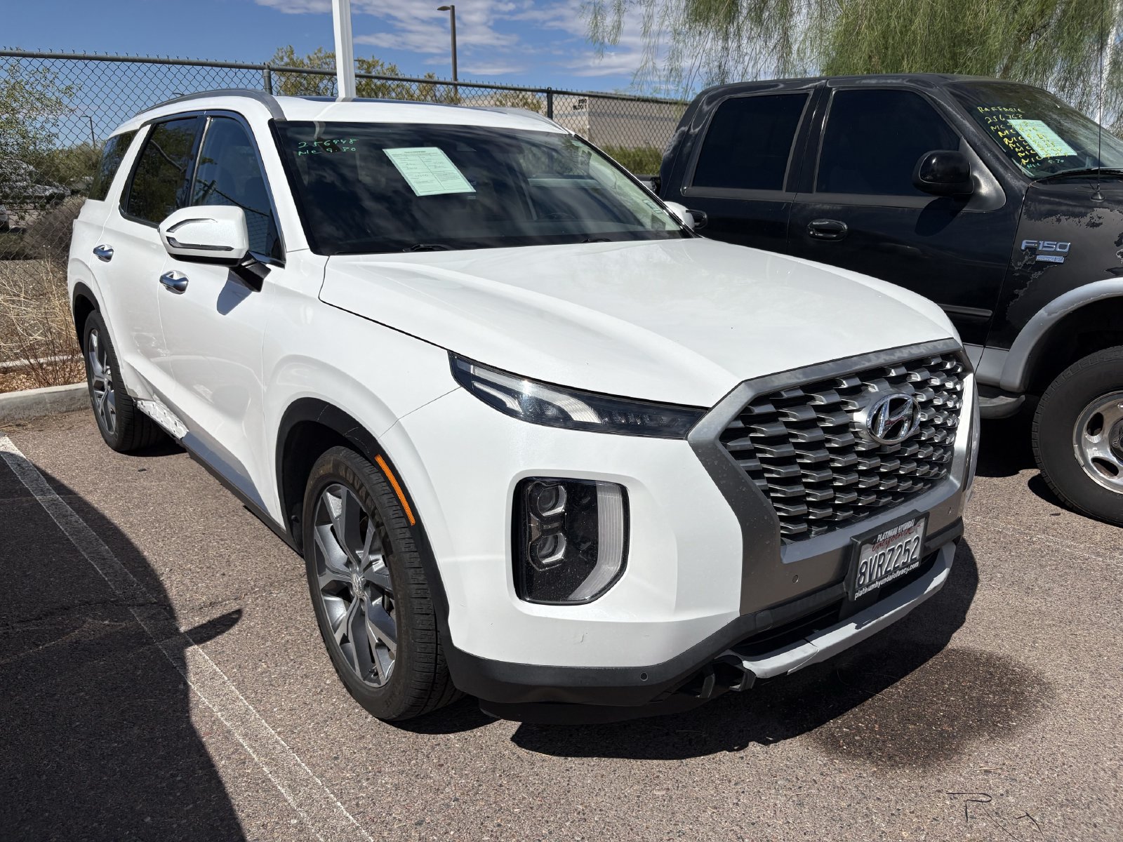 Used 2021 Hyundai Palisade SEL w/ Cargo Package FWD image 3