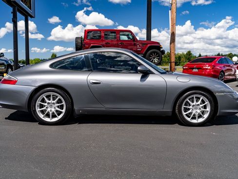 Used 2003 Porsche 911 Carrera RWD image 7