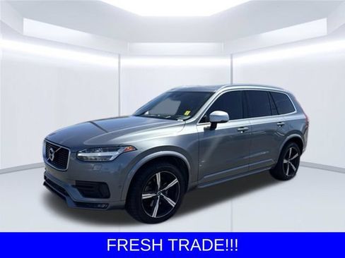 Used 2018 Volvo XC90 T6 R-Design w/ Convenience Package AWD/4WD image 3