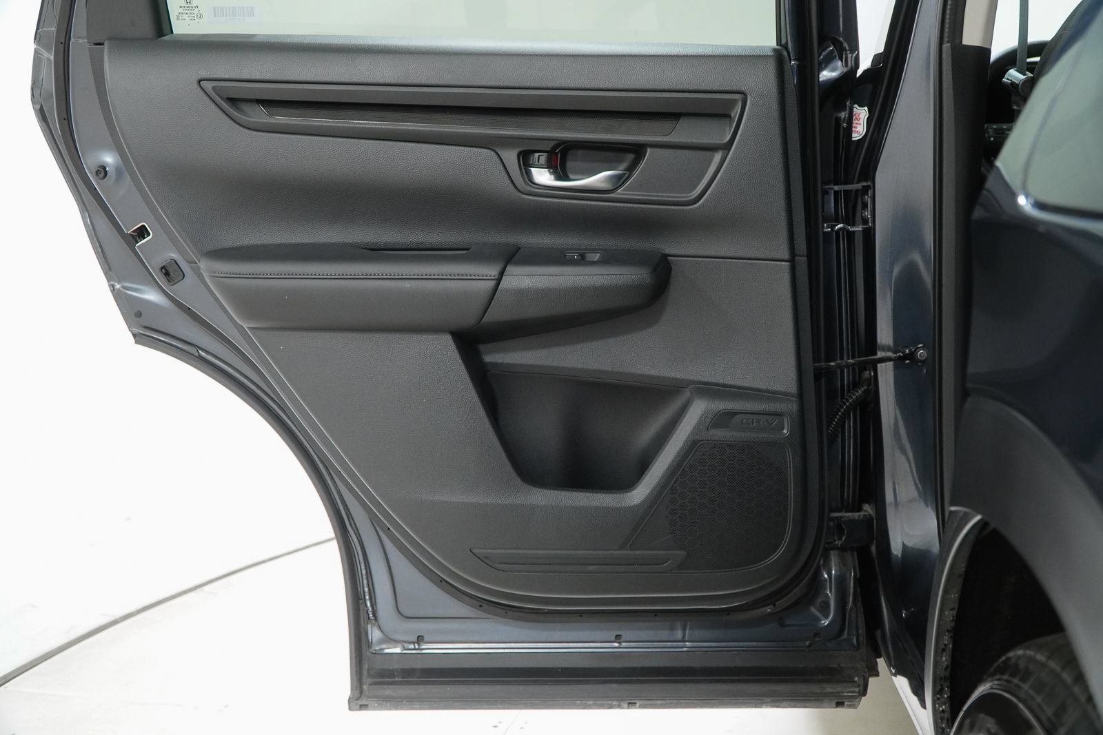 Used 2025 Honda CR-V LX image 37