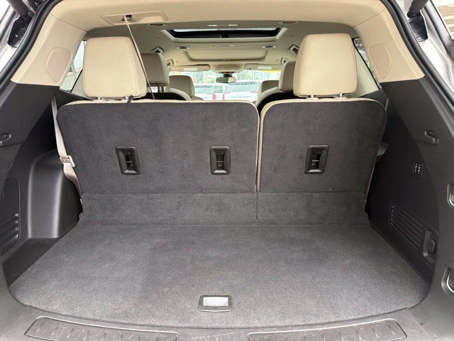Used 2019 Buick Enclave Premium w/ Experience Buick Package FWD image 18