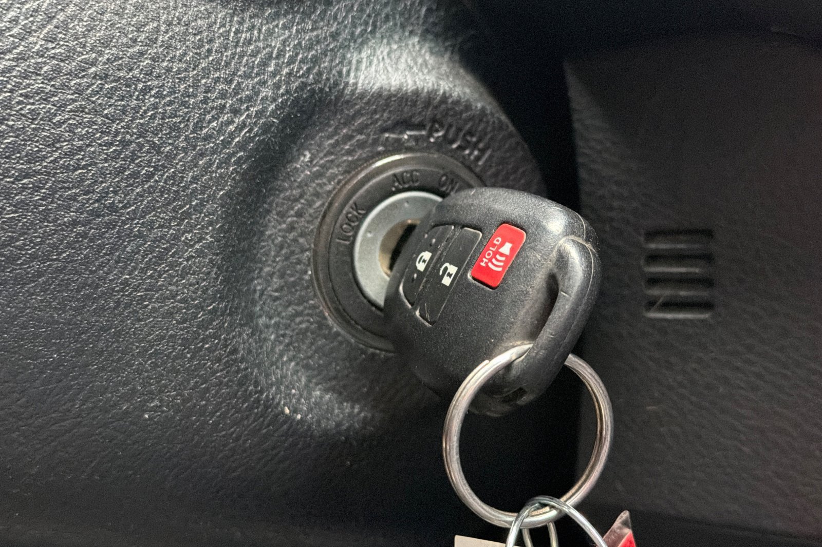 Used 2019 Toyota Tacoma SR5 RWD image 27