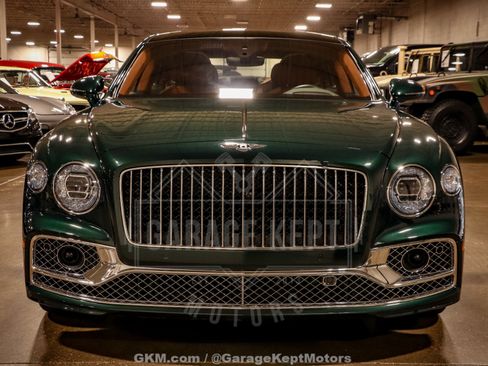 Used 2023 Bentley Flying Spur Azure AWD/4WD image 20