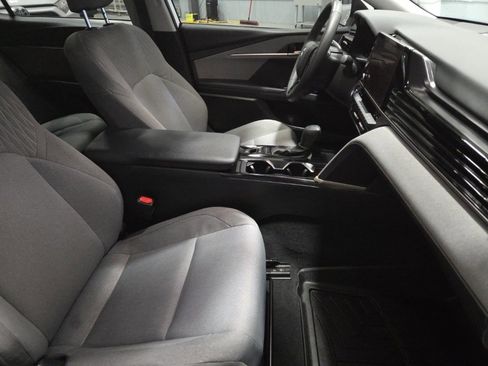 Certified 2025 Toyota Camry SE image 20