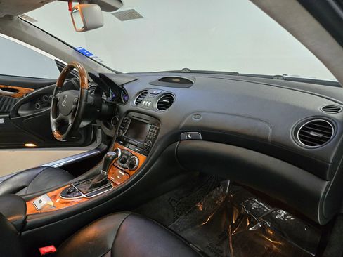 Used 2007 Mercedes-Benz SL 600 image 18