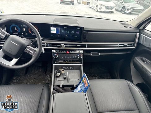 Used 2025 Hyundai Santa Fe SEL image 6
