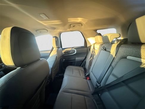 Certified 2025 Ford Bronco Sport Badlands image 9