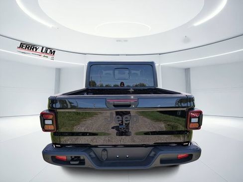 New 2026 Jeep Gladiator Sport AWD/4WD image 4
