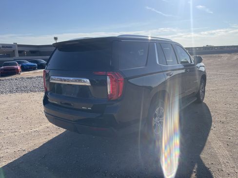Used 2021 GMC Yukon SLE AWD/4WD image 5