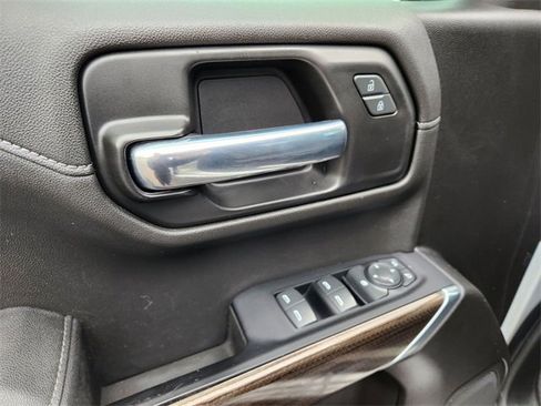 Used 2021 Chevrolet Silverado 1500 RST image 20