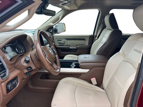 Used 2019 RAM 2500 Laramie RWD image 10