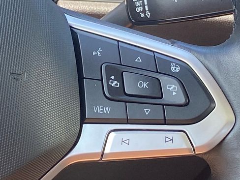 Certified 2024 Volkswagen Jetta SEL image 6