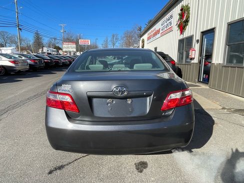 Used 2008 Toyota Camry LE image 5