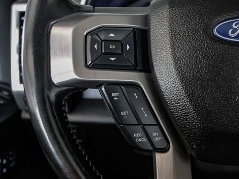 Used 2019 Ford F250 Platinum w/ Platinum Ultimate Package image 16