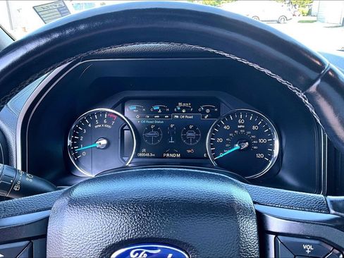 Used 2018 Ford Expedition Max Limited w/ Equipment Group 302A AWD/4WD image 19