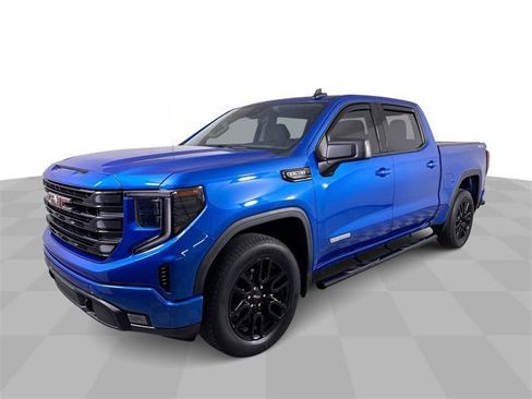 Used 2022 GMC Sierra 1500 Elevation image 1