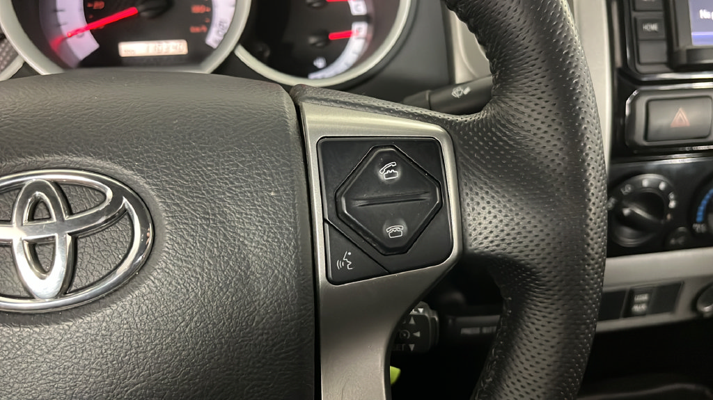 Used 2015 Toyota Tacoma 4x4 Double Cab w/ TRD Sport Package image 25