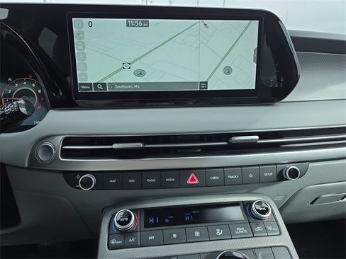 Used 2025 Hyundai Palisade SEL image 23