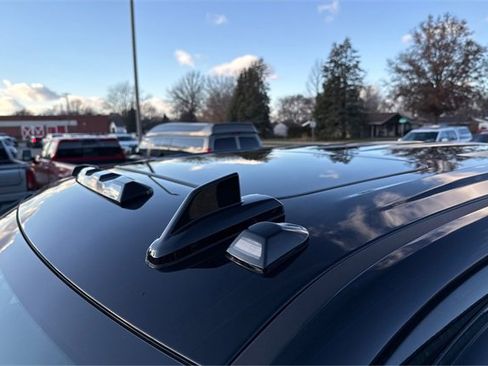 Used 2025 GMC Sierra 2500 AT4 w/ AT4 Premium Plus Package image 11