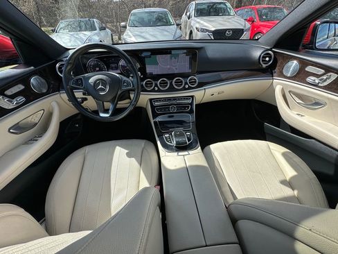 Used 2017 Mercedes-Benz E 300 image 27