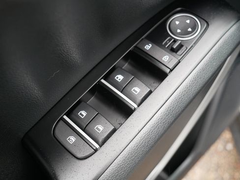 Certified 2025 Kia Soul LX w/ LX Technology Package FWD image 19