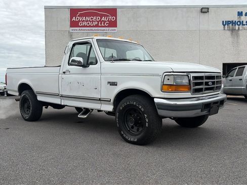Used 1997 Ford F250 2WD Regular Cab Heavy Duty image 12