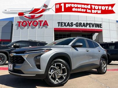 Used 2025 Chevrolet Trax LT