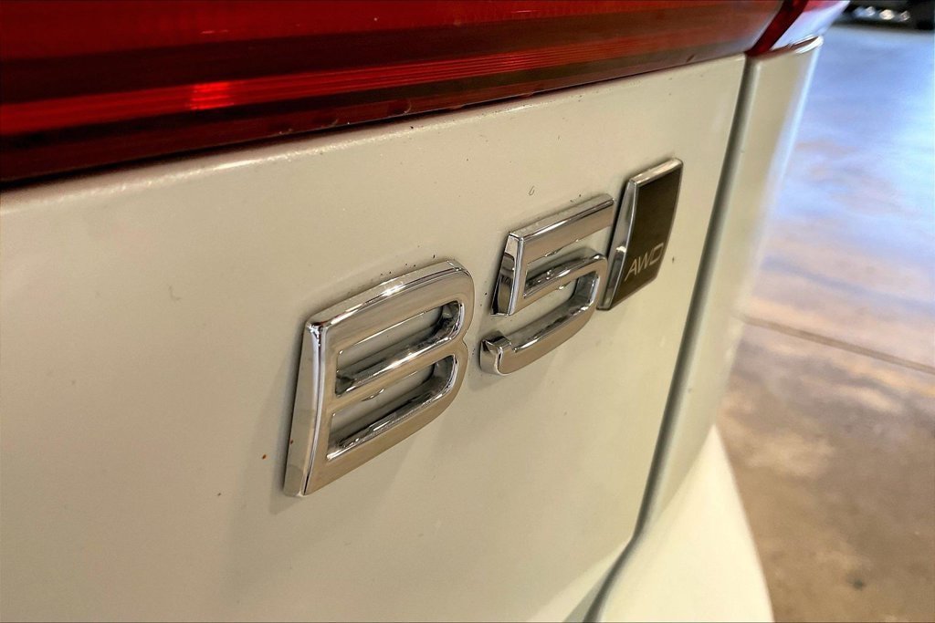 Certified 2023 Volvo XC60 B5 Plus w/ Climate Package AWD/4WD image 25