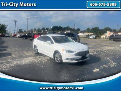 Used 2017 Ford Fusion SE