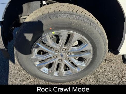 New 2025 Ford F150 Lariat w/ Equipment Group 502A High image 10