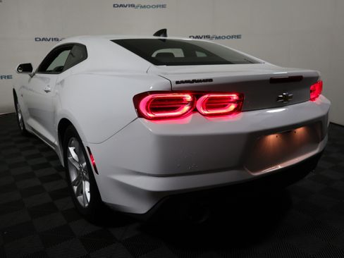 Used 2021 Chevrolet Camaro LS RWD image 9