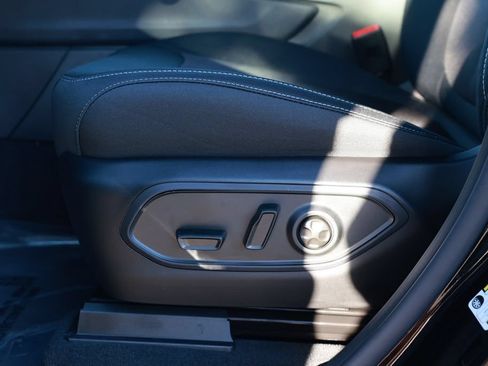 New 2026 Jeep Grand Cherokee L 4WD image 16